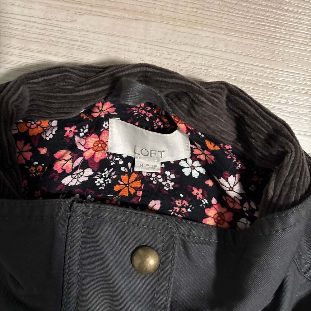 LOFT Utility Jacket - Picture 3 of 7